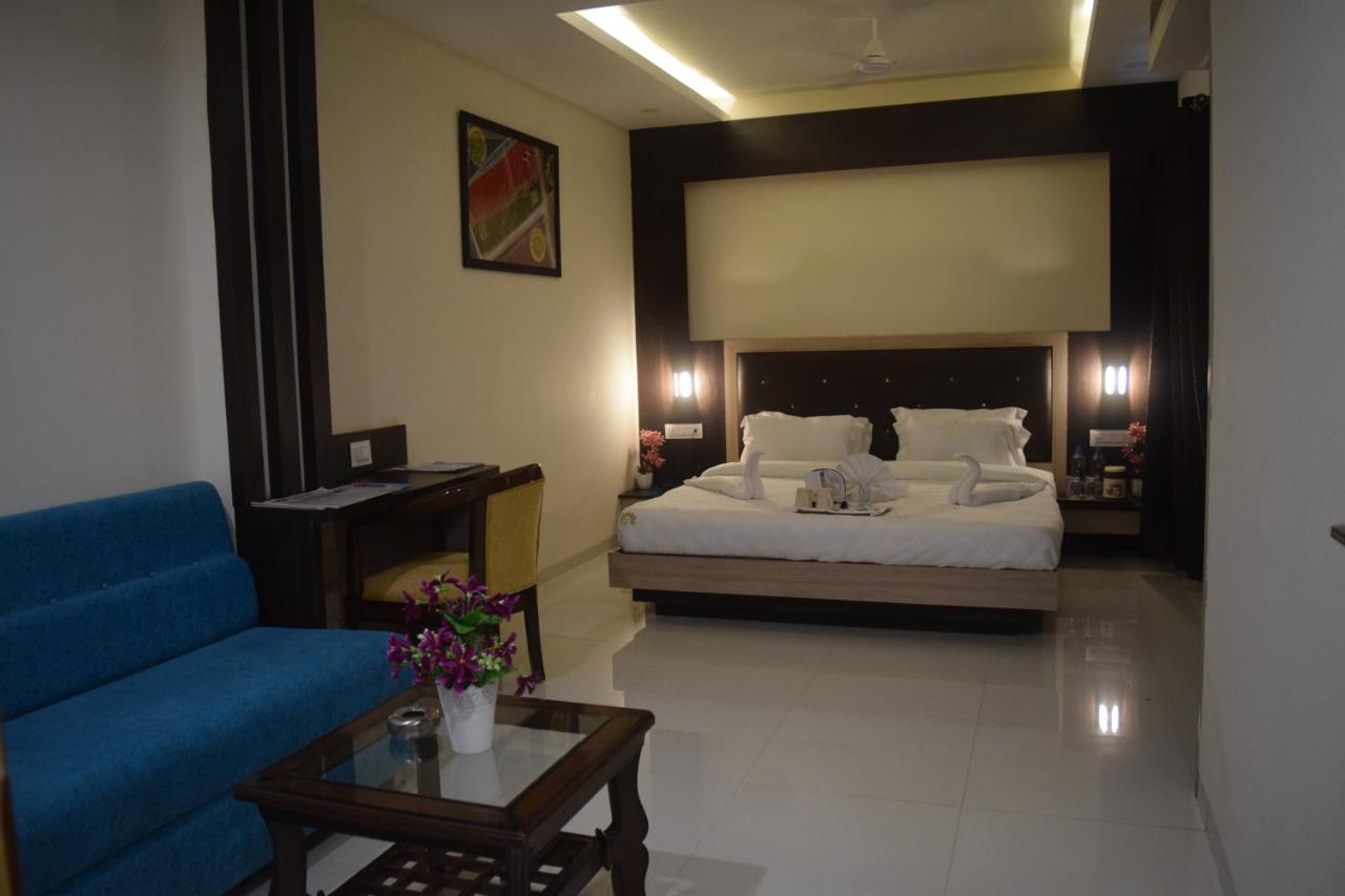 Hotel Dayal Shree Paradise Bhopal Exterior foto